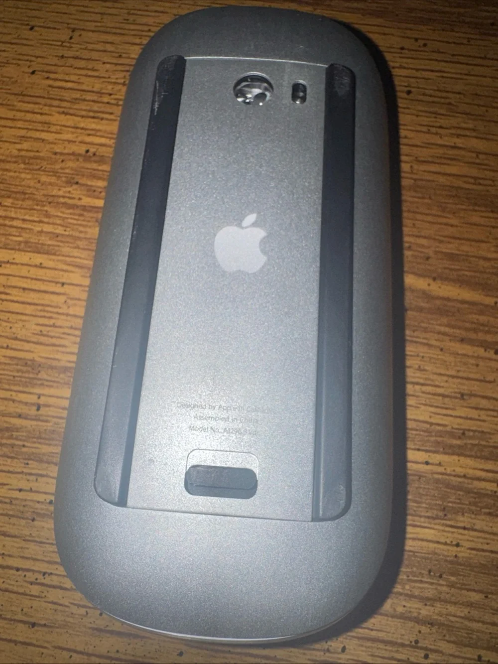 Apple White Magic Mouse - Touch Surface Wireless Mouse A1296
